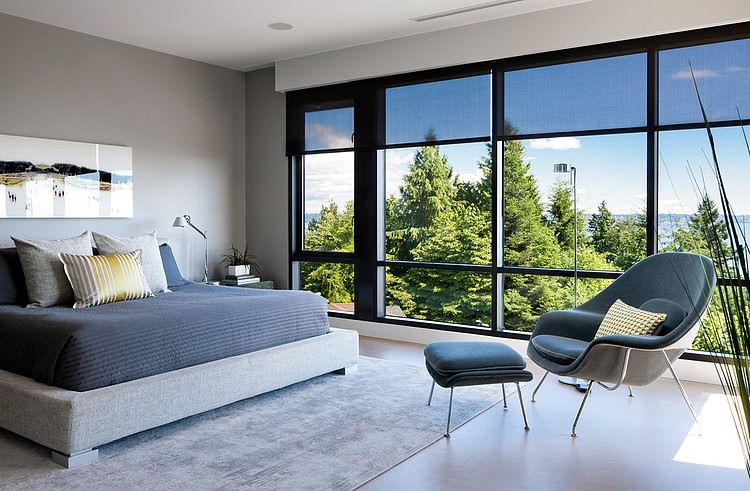 West Vancouver Residence by Claudia Leccacorvi