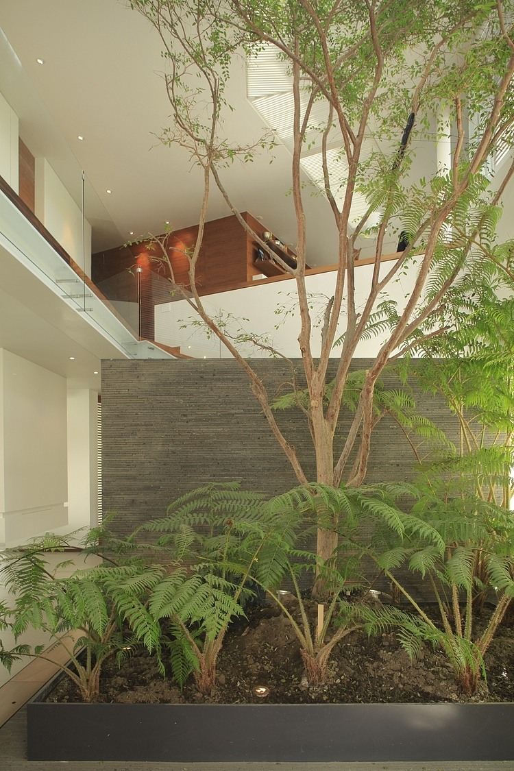 Casa Cuatro by Hernandez Silva Architects