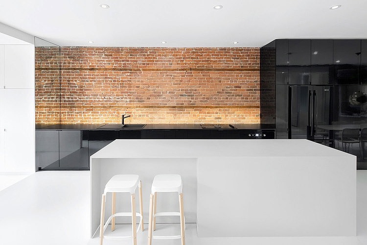 Espace St-Denis by Anne Sophie Goneau