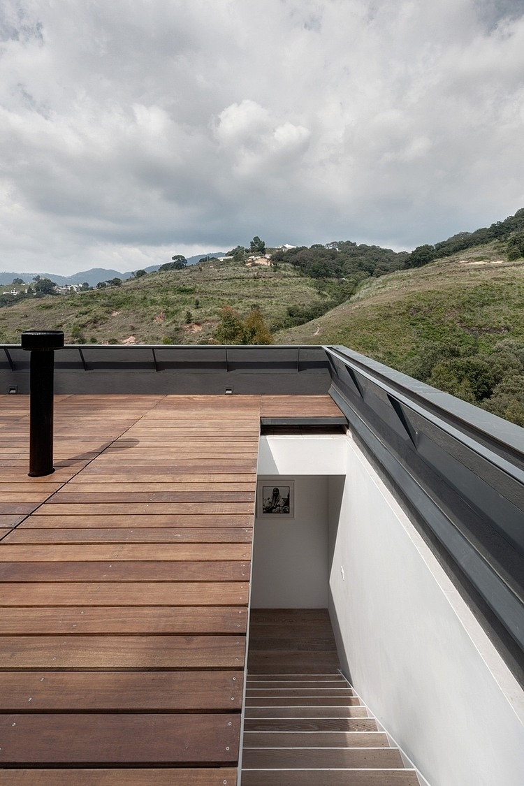 Casa Alta by AS/D Asociacion de Diseno