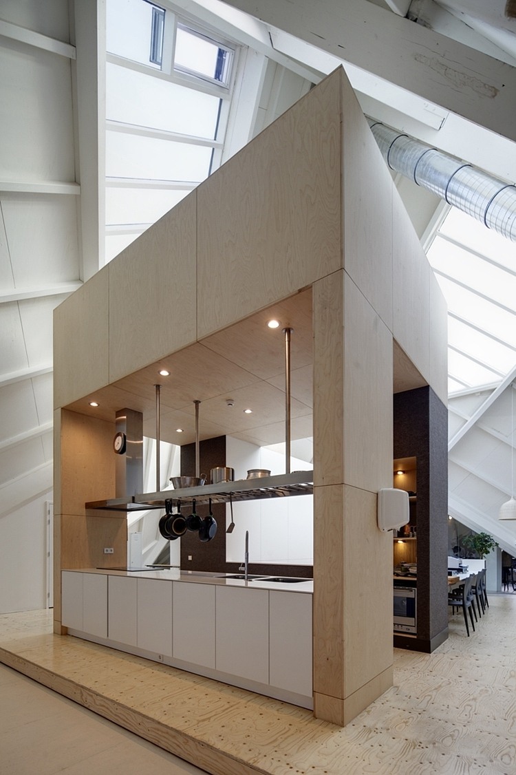 Exodus Cube by Personal Architecture