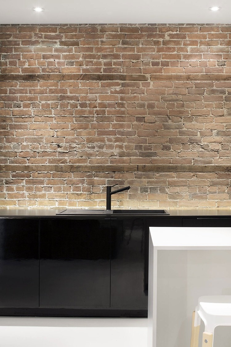 Espace St-Denis by Anne Sophie Goneau