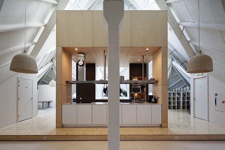 Exodus Cube by Personal Architecture