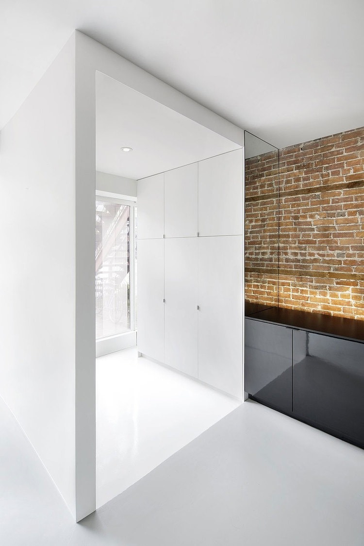 Espace St-Denis by Anne Sophie Goneau