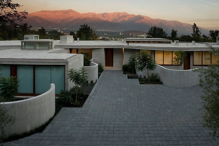 Lo Curro House by Peñafiel Arquitectos