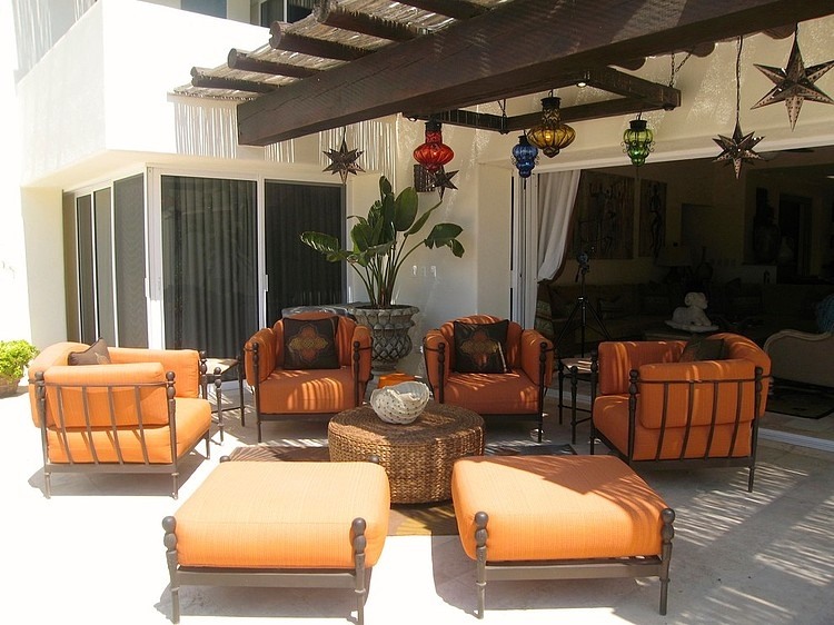 Pedregal Beach Front by Wendy Zolezzi Design