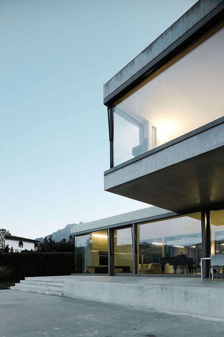 Villa M by Niklaus Graber + Christoph Steiger Architekten