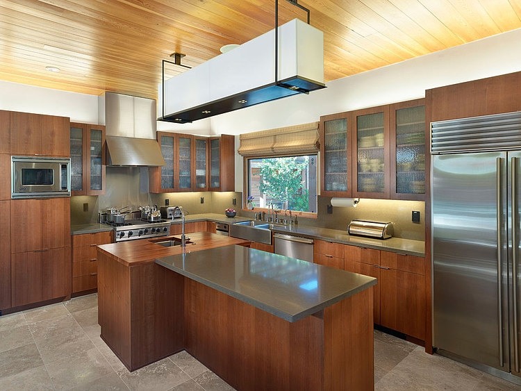 East Bay House by MacCracken Architects