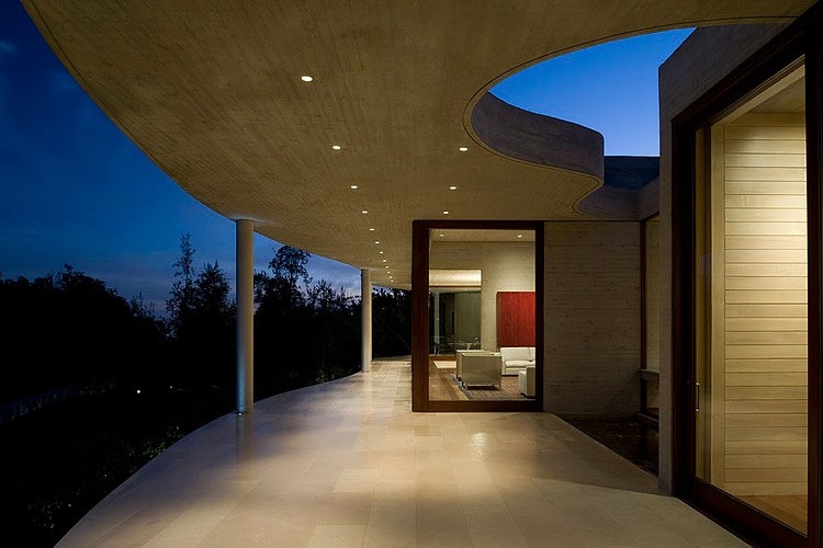 Lo Curro House by Peñafiel Arquitectos