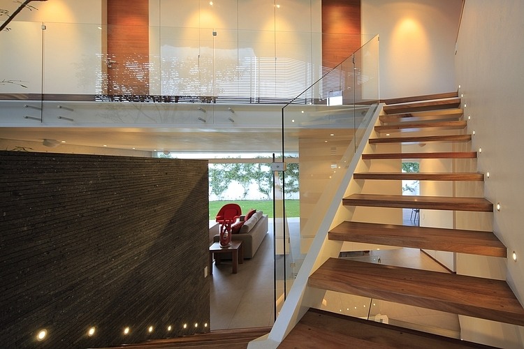 Casa Cuatro by Hernandez Silva Architects