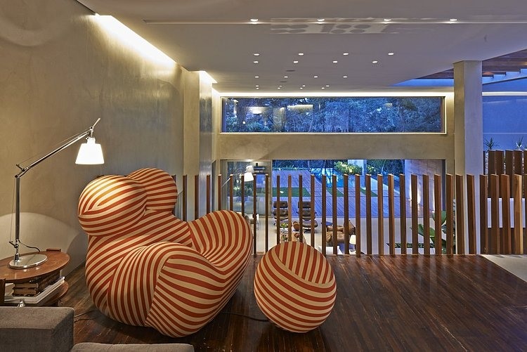 Bosque da Ribeira Residence by Anastasia Arquitetos