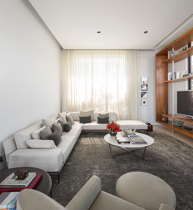 Jaragua Residence by Fernanda Marques