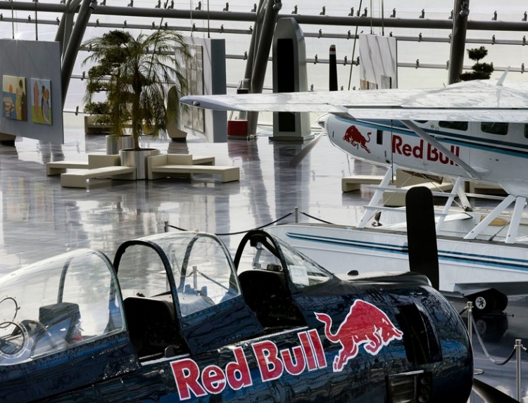 Matteograssi Gives you Wings – Red Bull Hangar 7 - 7