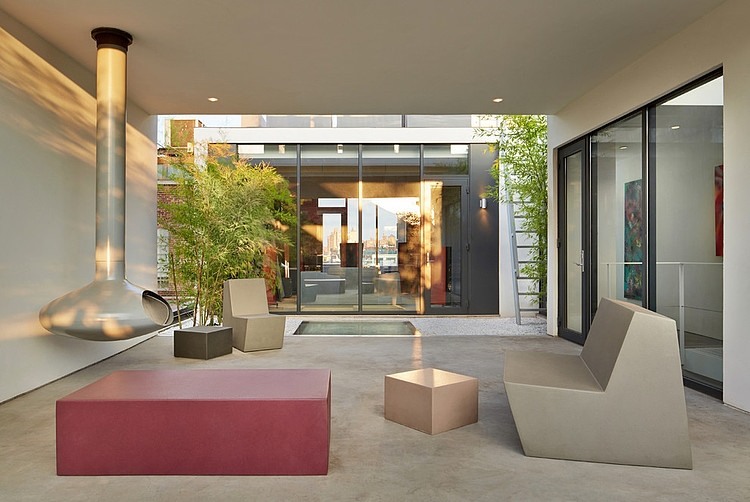SoHo Penthouse by SA-DA Architecture