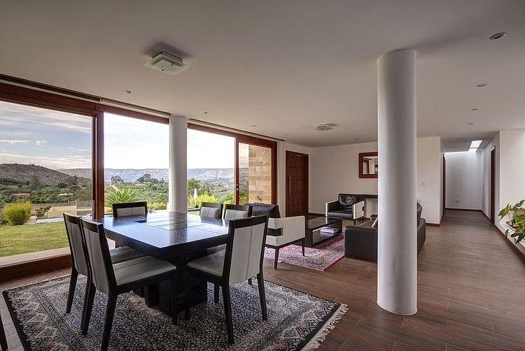 Casa Mirador by AR+C