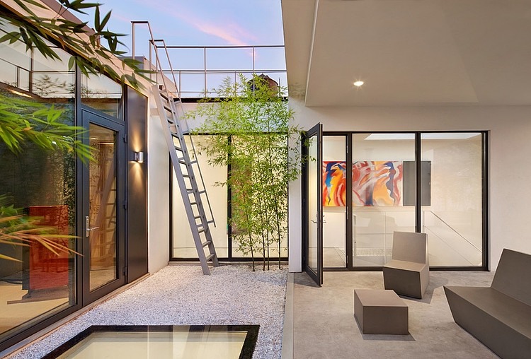 SoHo Penthouse by SA-DA Architecture