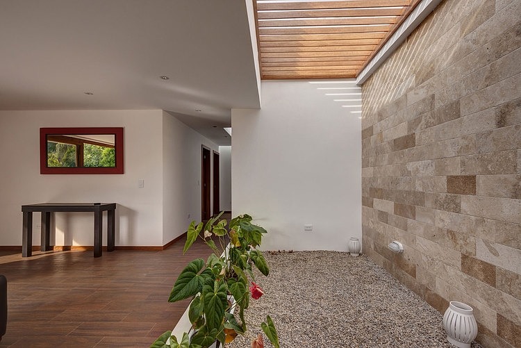 Casa Mirador by AR+C