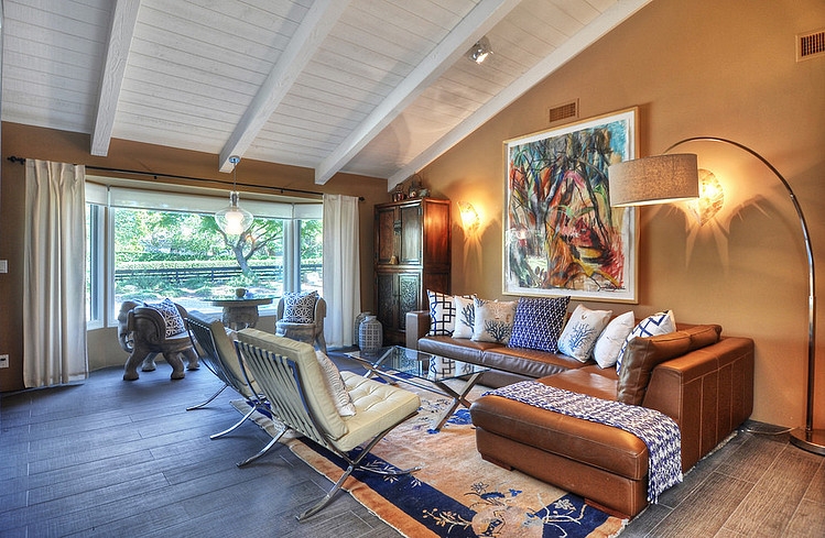 Eclectic Ranch House by M.A.P. Interiors / Sylvia Beez