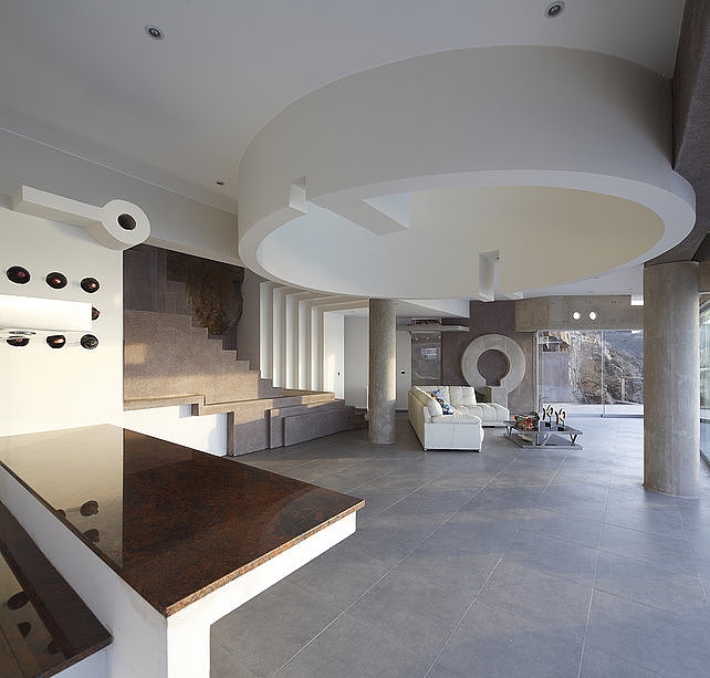 Veronica Beach Residence by Longhi Architects