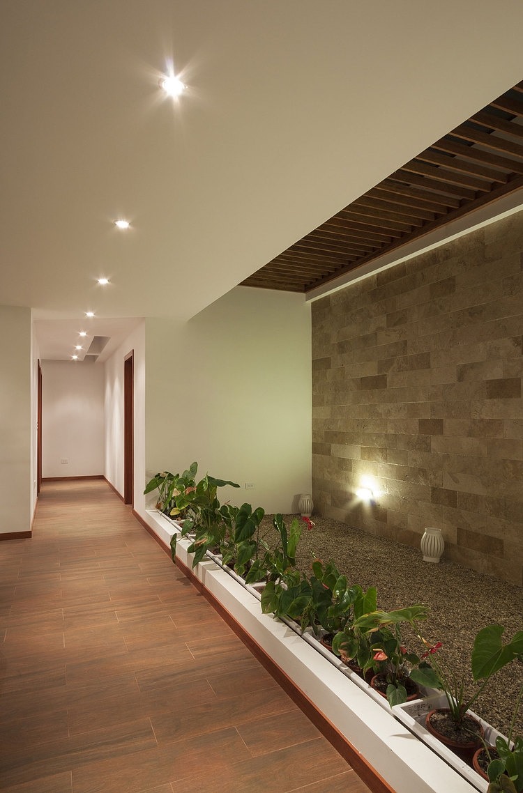 Casa Mirador by AR+C