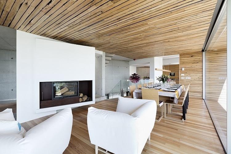 Dezanove House by Iñaki Leite Architects