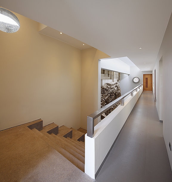Veronica Beach Residence by Longhi Architects