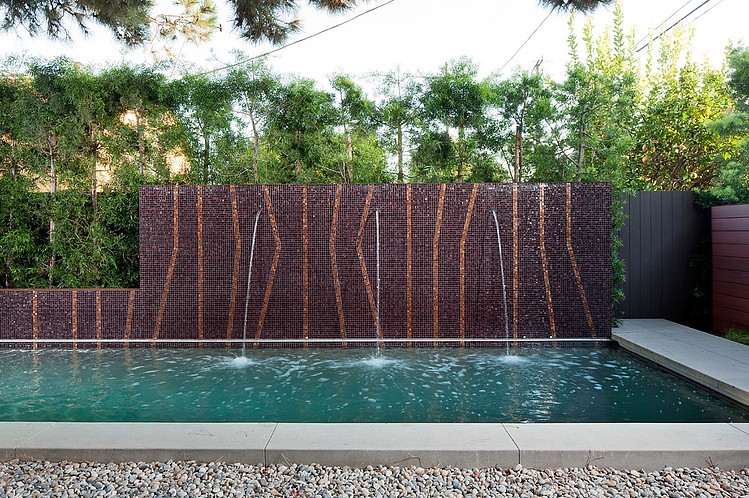 Walnut Residence by Modal Design