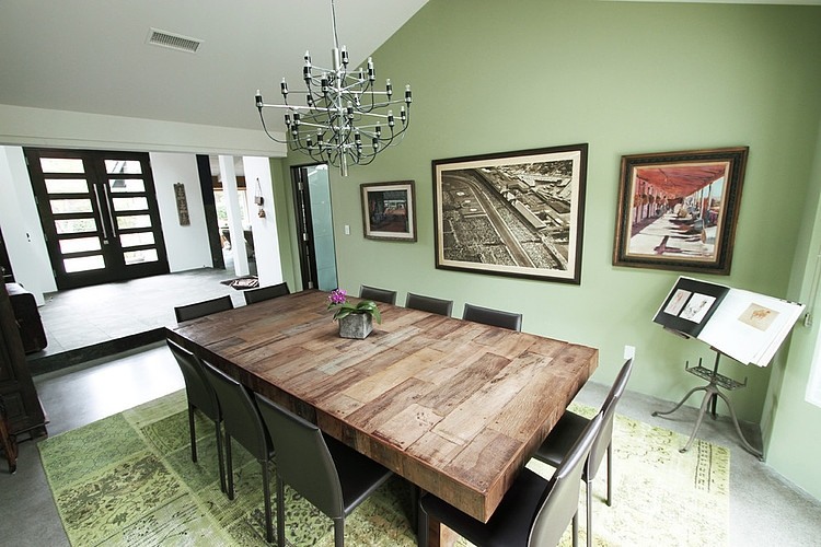 Eclectic Ranch House by M.A.P. Interiors / Sylvia Beez