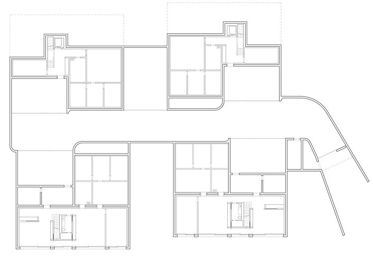 4 Courtyard Houses by Think Architecture