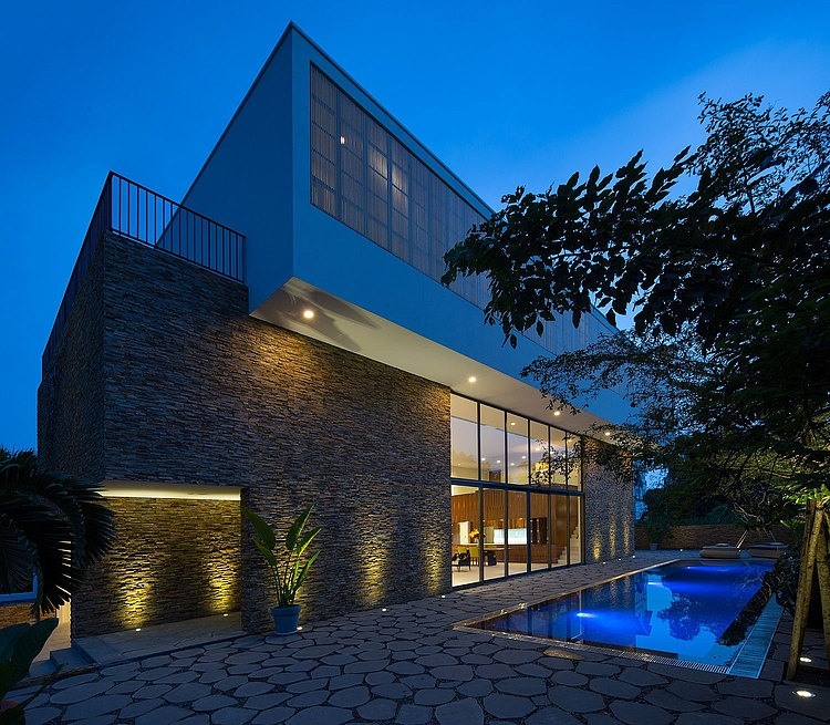 Fuschia Villa by MimA NYstudio + Real Architecture