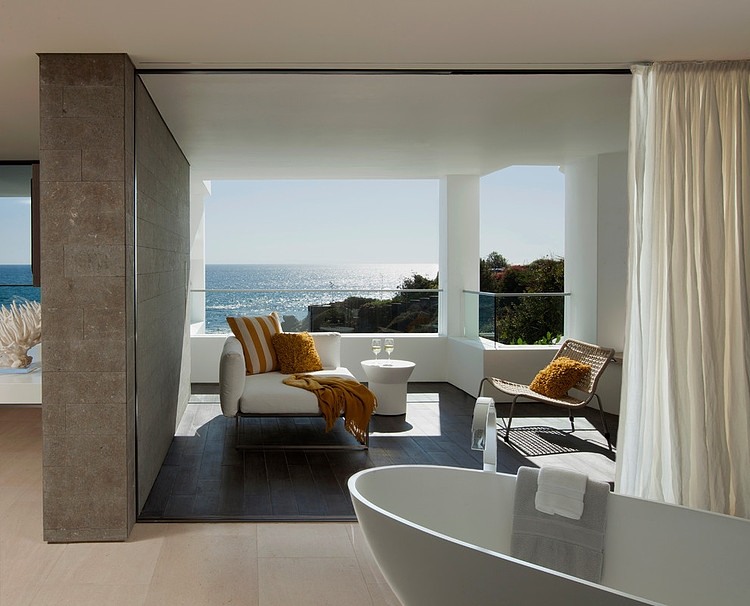 Rockledge Residence by Aria Design