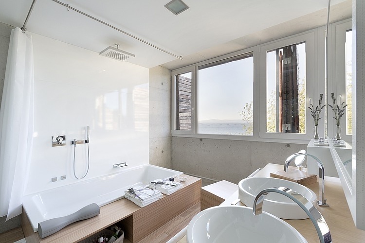 Dezanove House by Iñaki Leite Architects