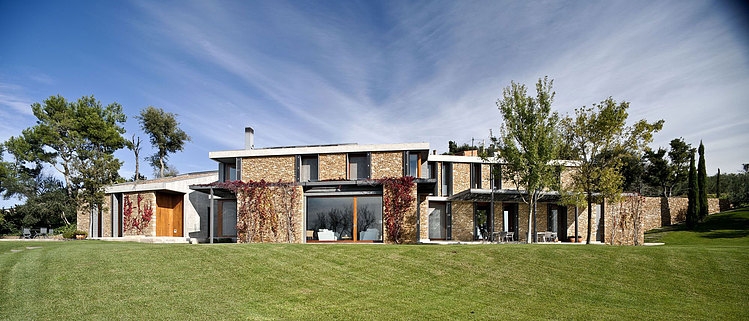 House in El Ampurdán by b720 Fermín Vázquez Arquitectos