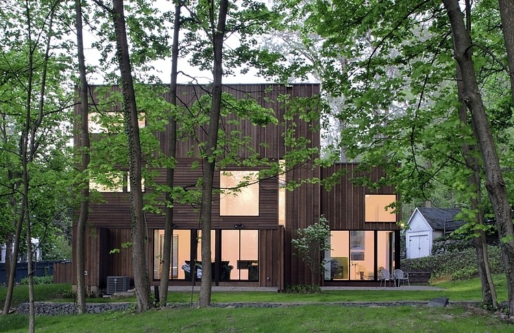 Solebury Two-plex by Studio Hillier