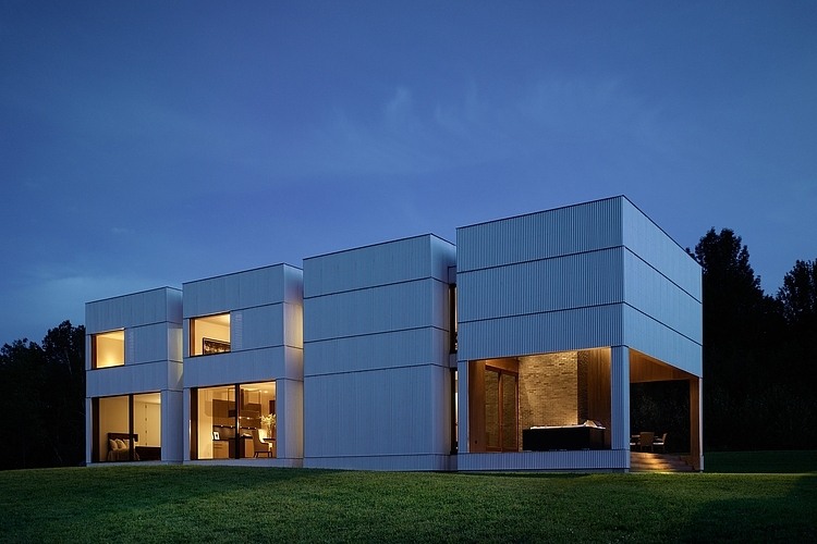 Tsai Residence by Hhf Architects
