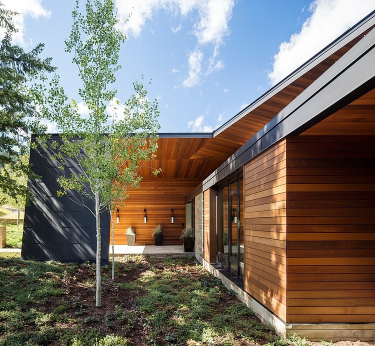 Butte Residence by Carney Logan Burke Architects