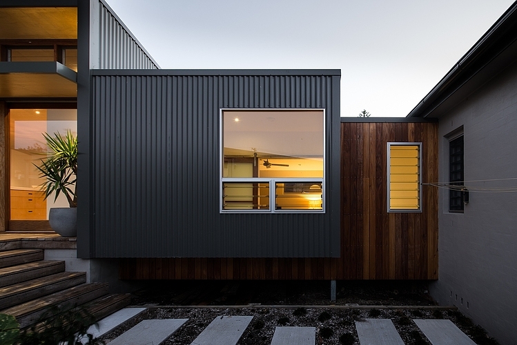 Redhead Residence by Bourne Blue Architecture