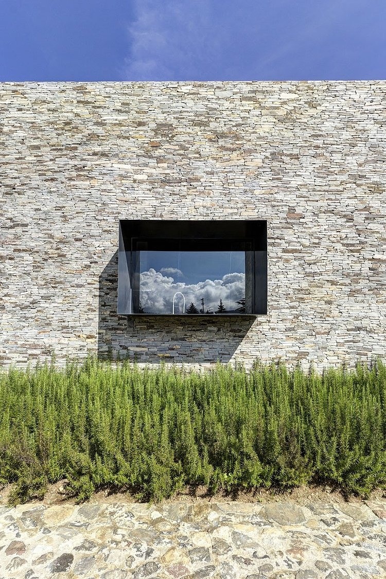 VR Tapalpa House by Elias Rizo Arquitectos