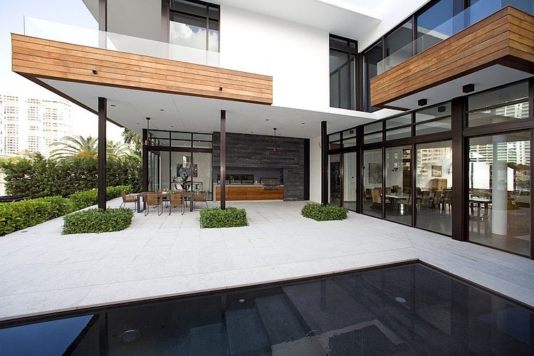 Franco Residence by KZ Architecture