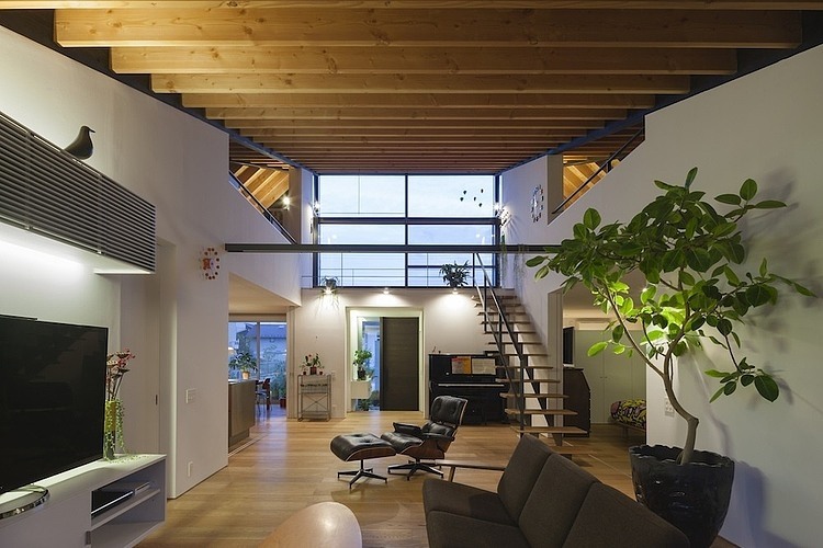Ibaraki Residence by Naoi Architecture & Design Office