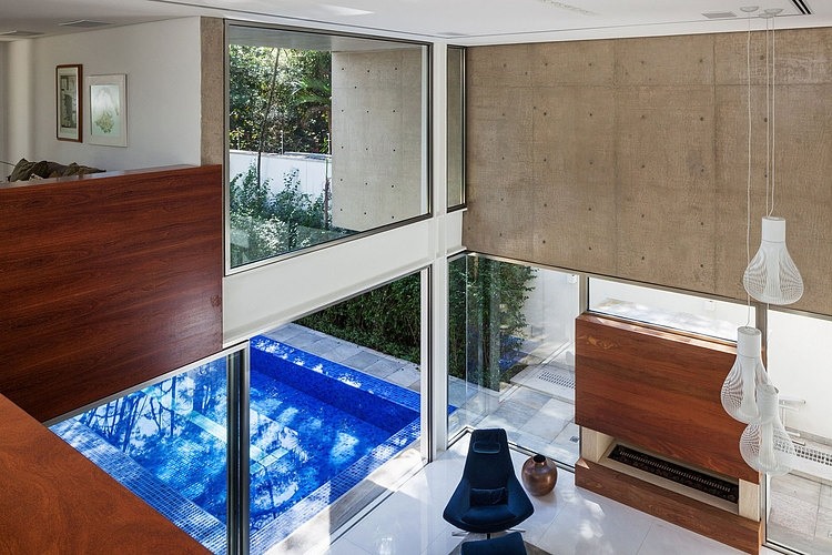 MG Residence by Reinach Mendonça Arquitetos Associados