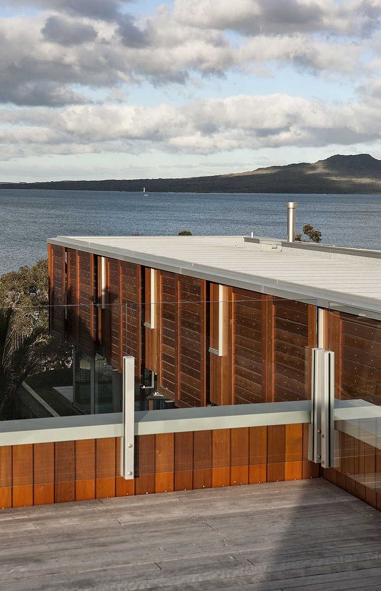 Takapuna House by Athfield Architects