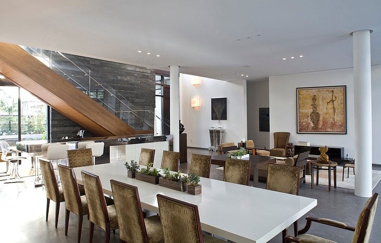 Franco Residence by KZ Architecture