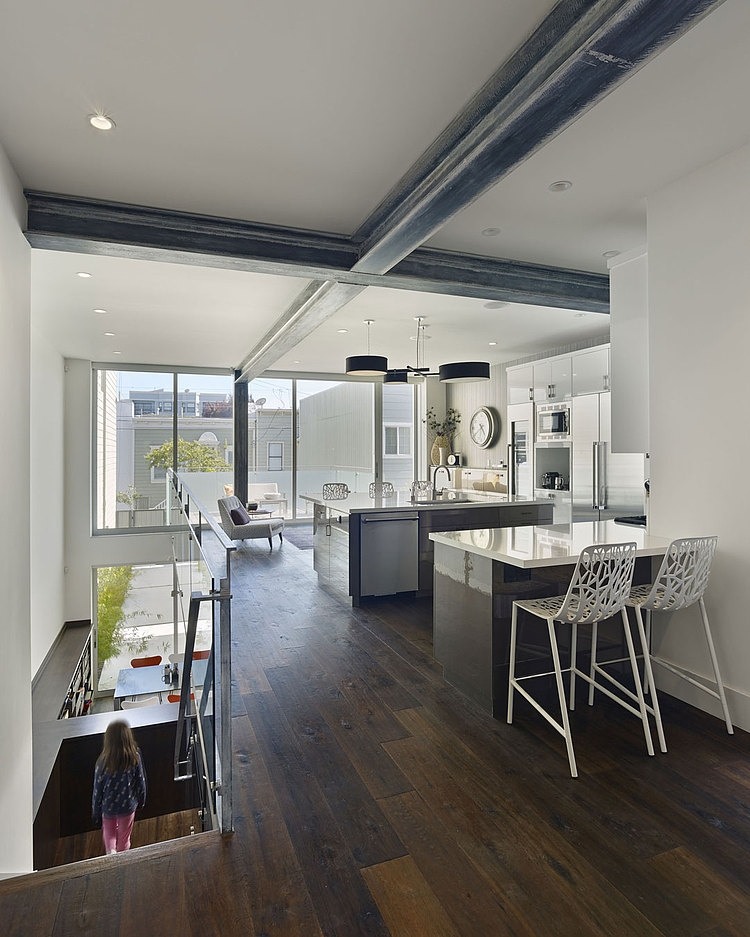 Janus Residence by Kennerly Architecture & Planning