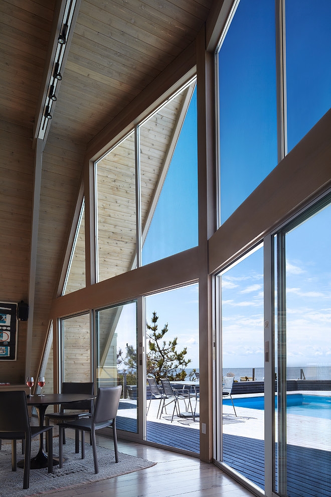 Doug + Bill's by Bromley Caldari Architects