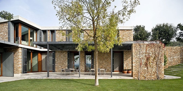 House in El Ampurdán by b720 Fermín Vázquez Arquitectos