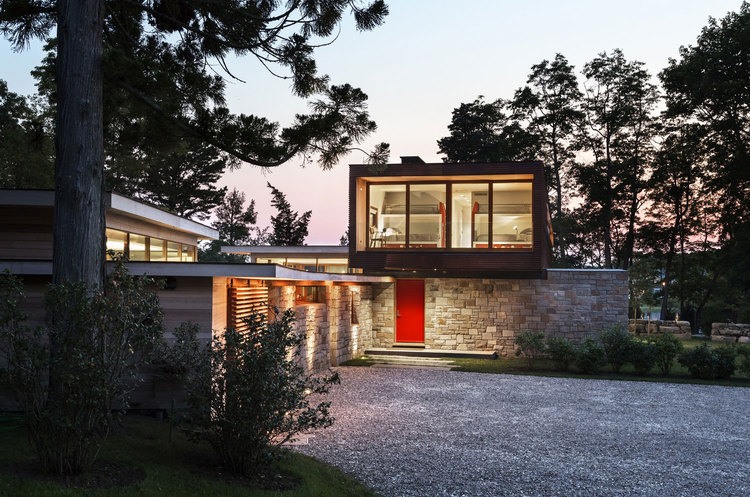 Stonington Residence by Joeb Moore & Partners