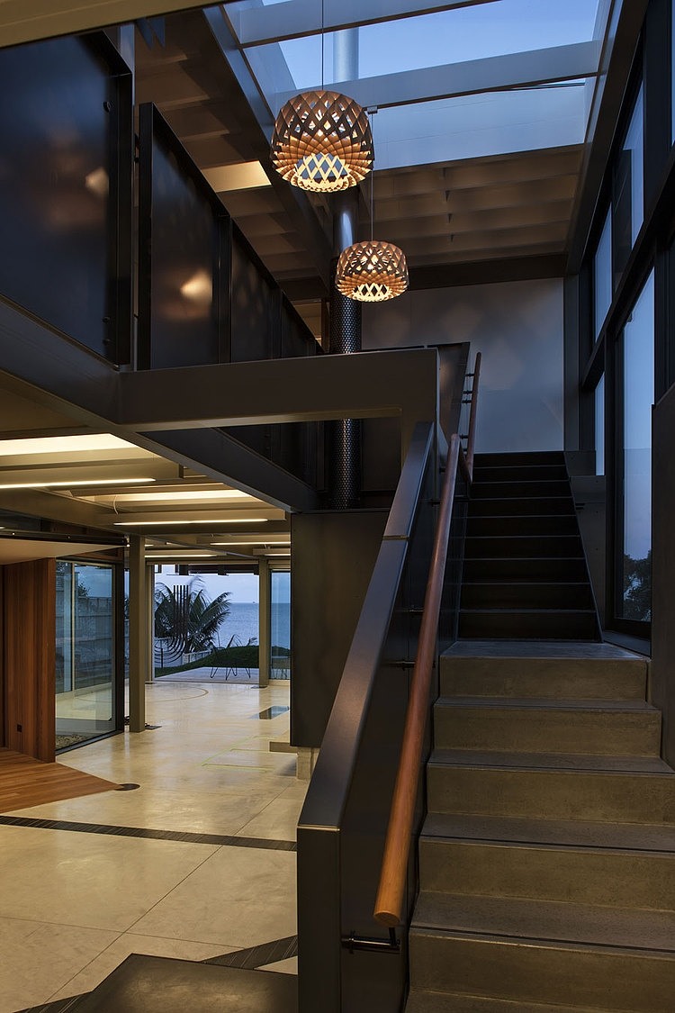 Takapuna House by Athfield Architects
