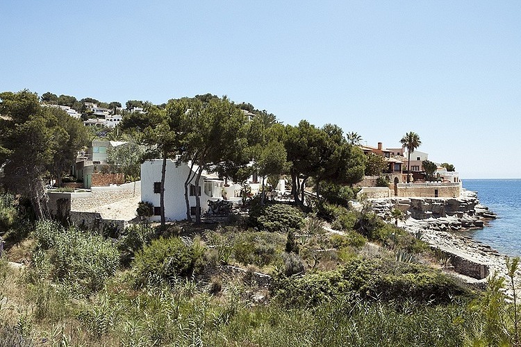 Casa Baladrar by Langarita-navarro Arquitectos