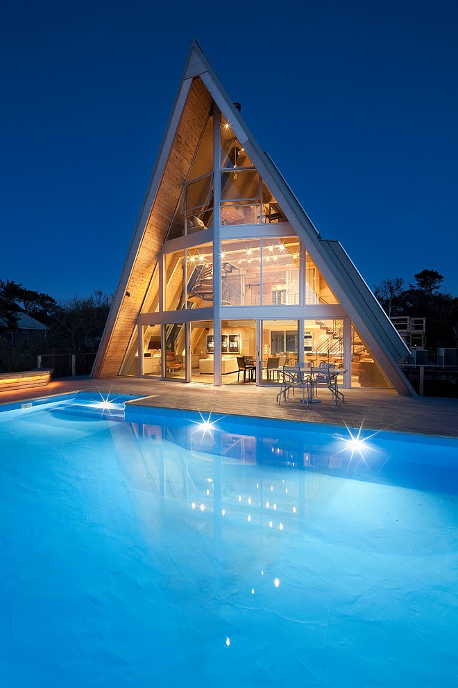 Doug + Bill's by Bromley Caldari Architects